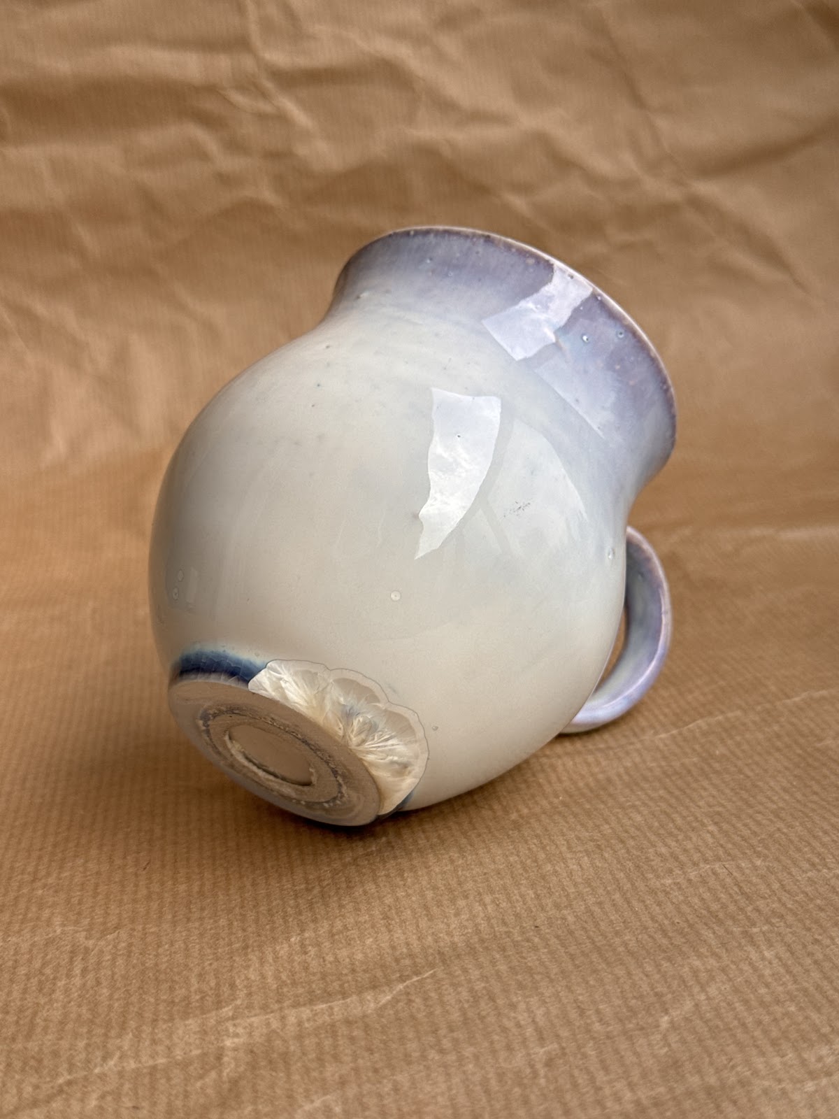 Porcelain crystalline mug, side view