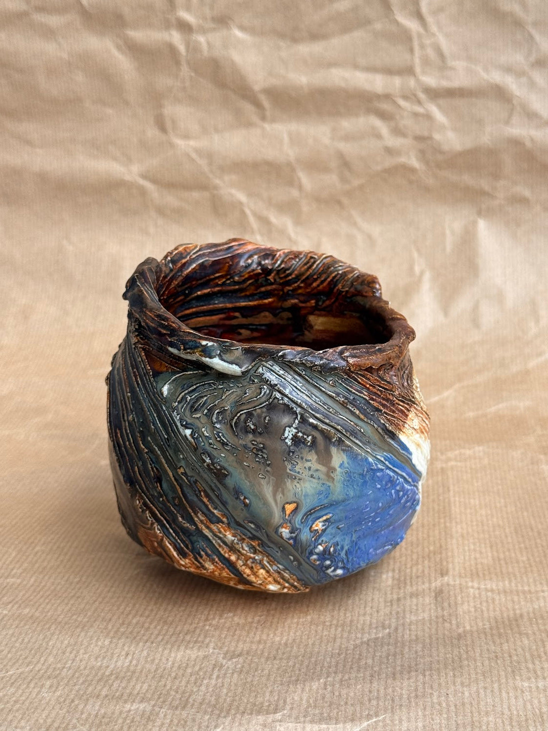 Utensil holder and plant pot, side view