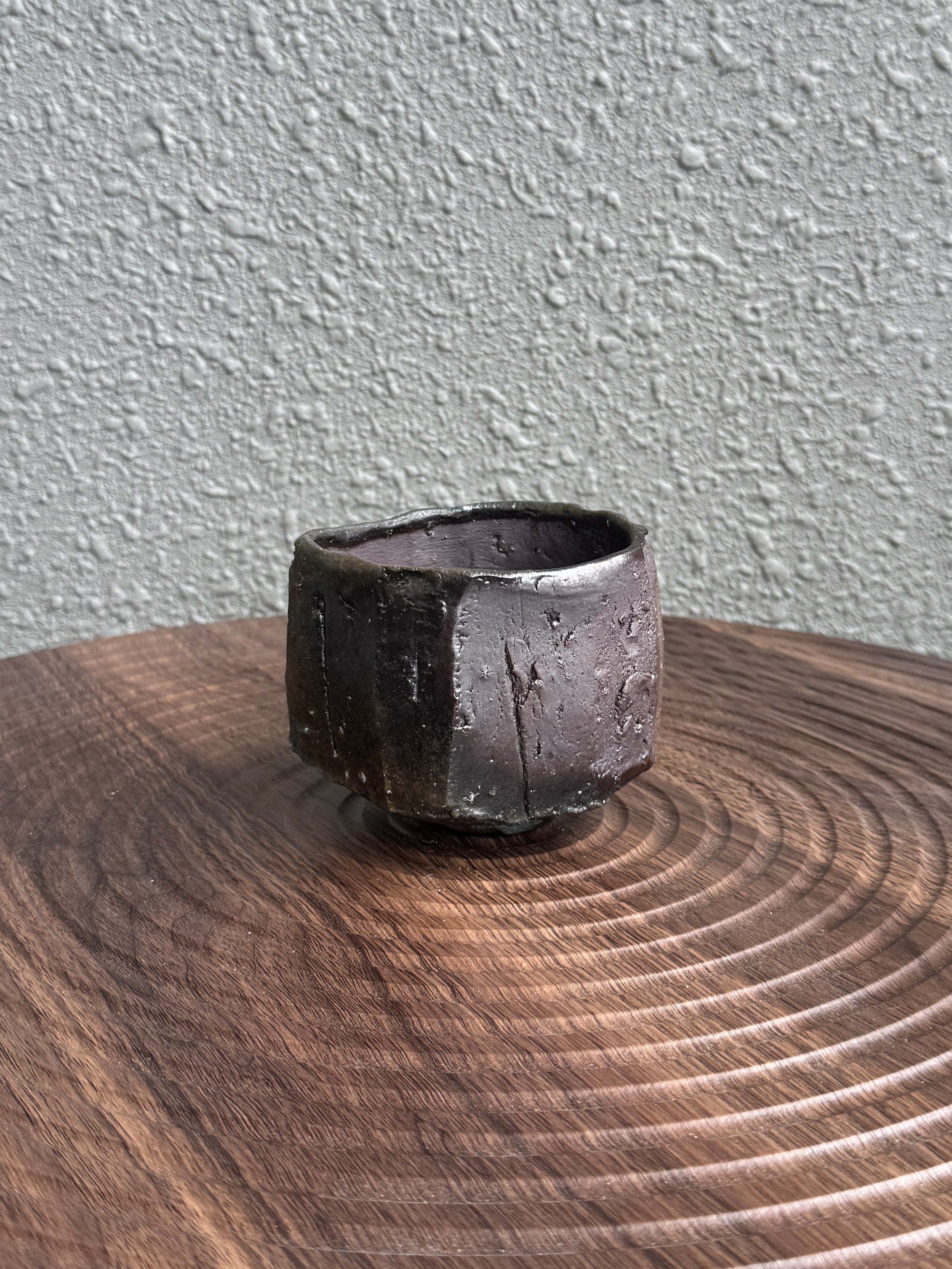 Kurinuki tea bowl viewed from the side, woodfired in Bali