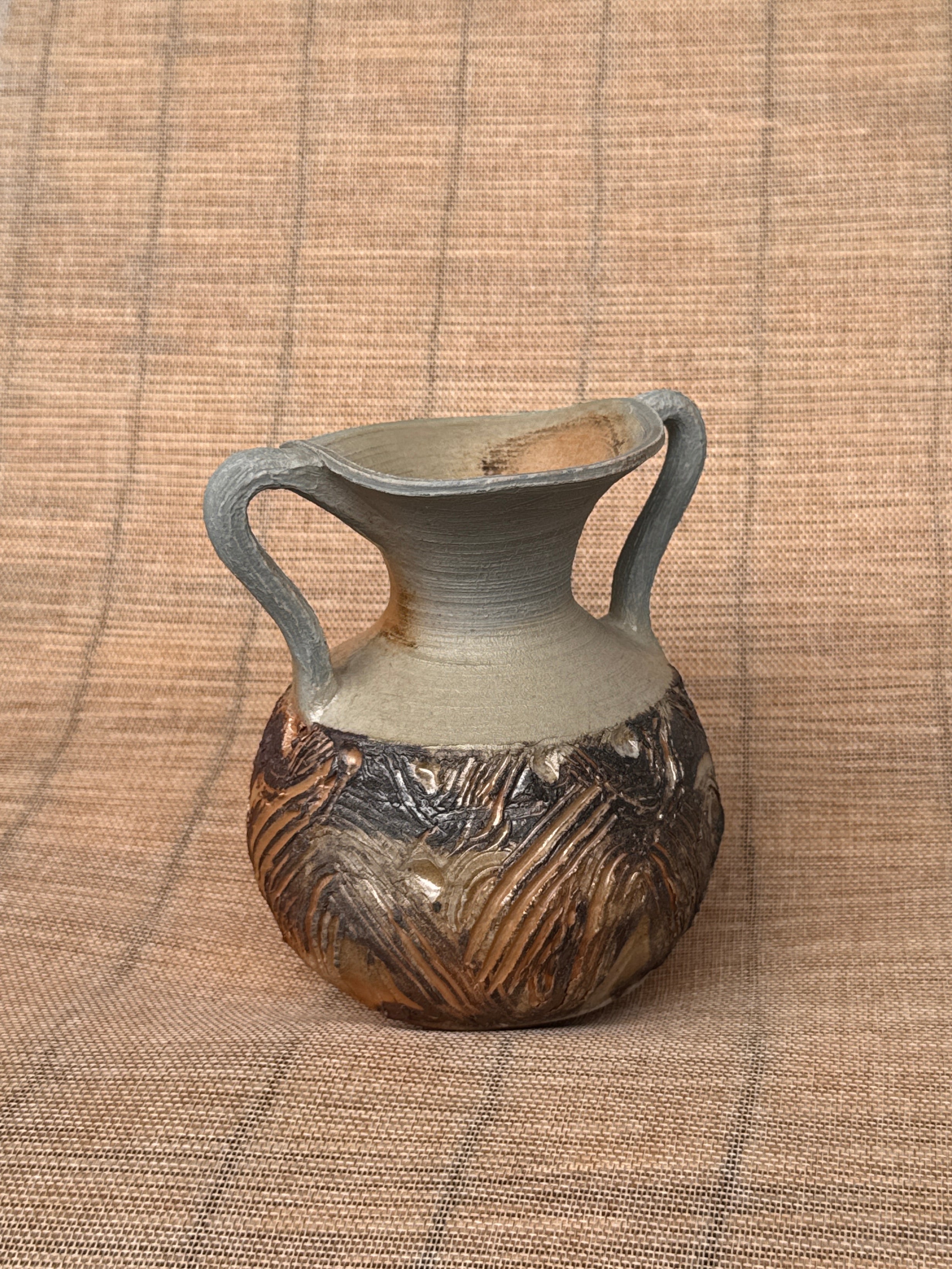 Woodfired amphora stoneware vase viewed from the side, Tokoname