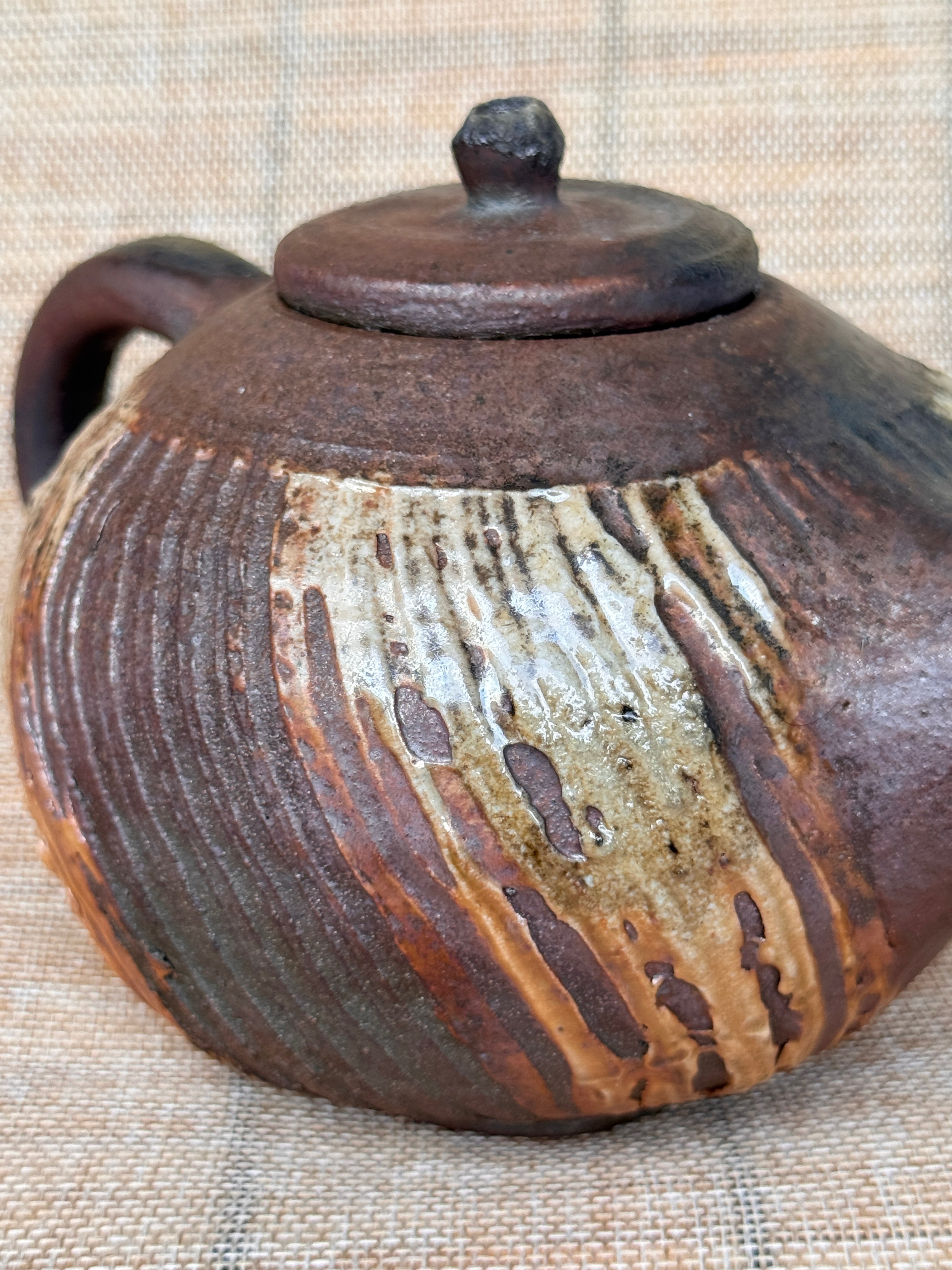 Small woodfired stoneware teapot viewed from above, Tokoname